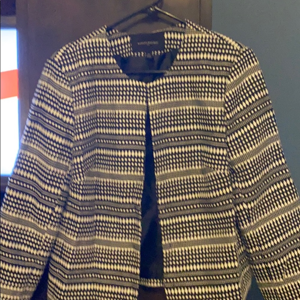 Banana Republic clasp front black & white jacket